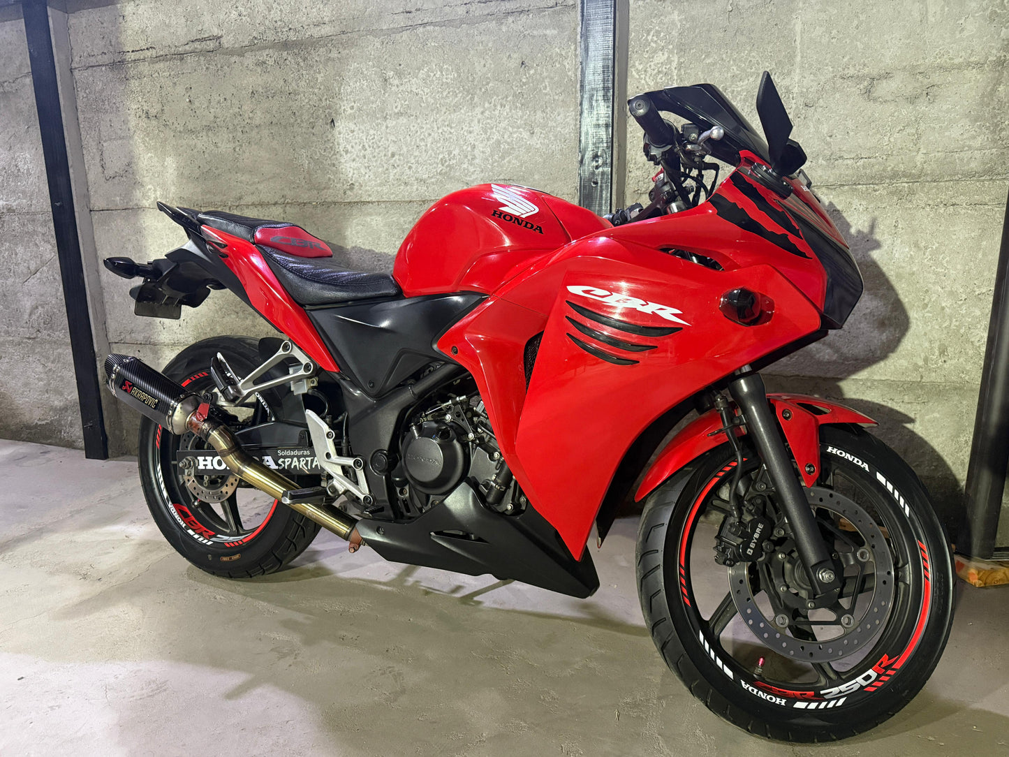 Kit stickers rines reflectantes CBR250R