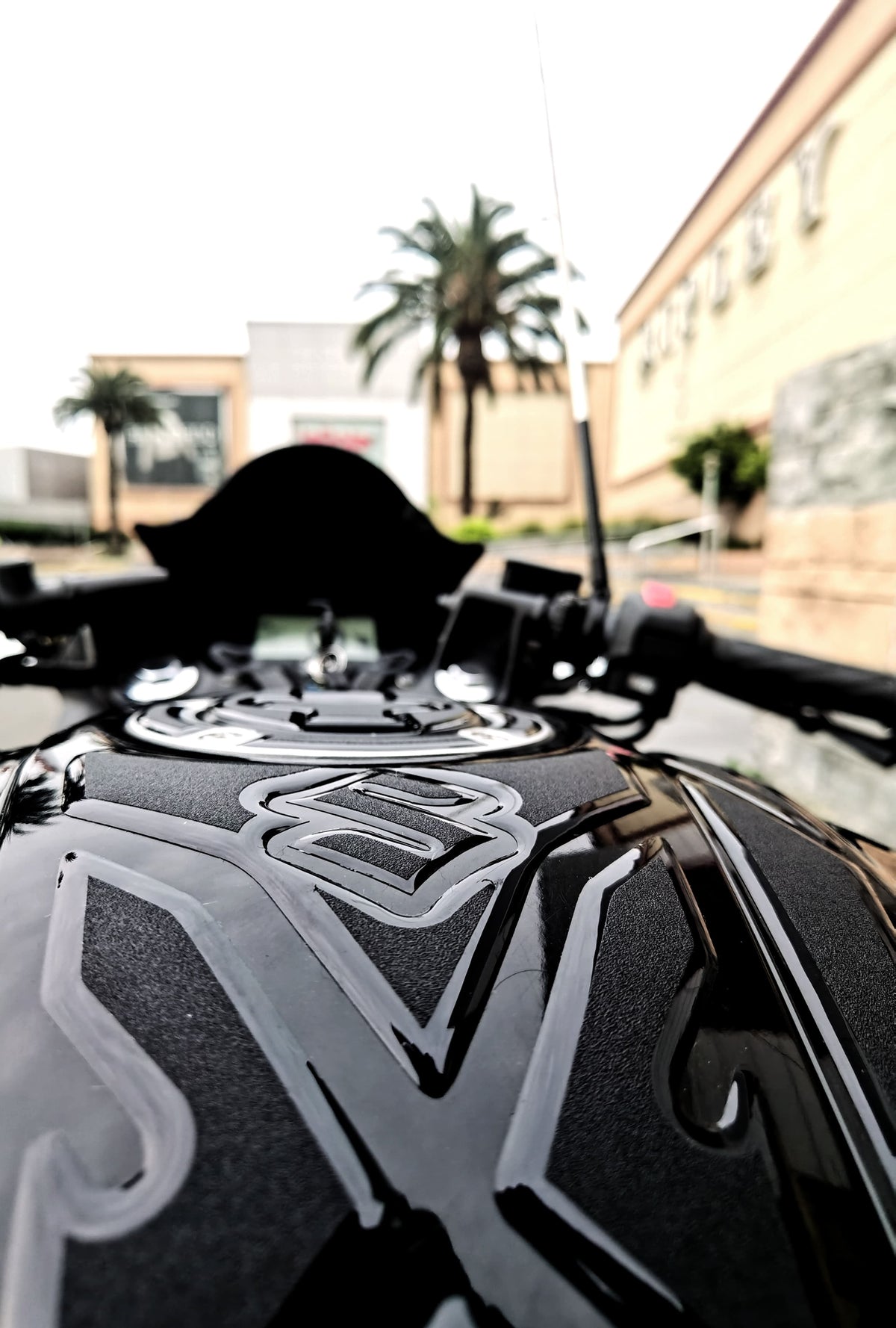 Kit cubre estanque Gixxer SF/FI Lija Escarchada