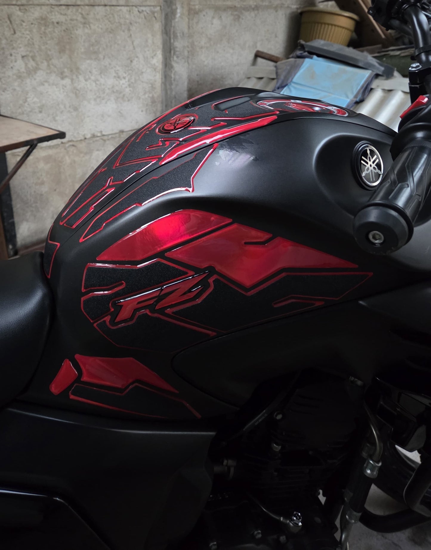 Kit cubre estanque FZ250 Lija Escarchada tornasol